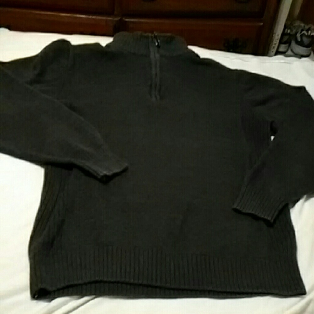 Basic Editions men's sweater